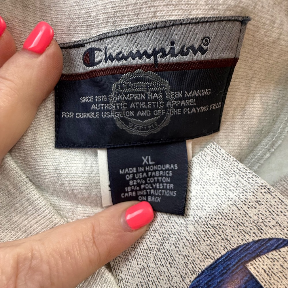 Champion Yale University Crewneck Sweatshirt XL Oatmeal Grey CS3050940 NWT Mens - Picture 3 of 5
